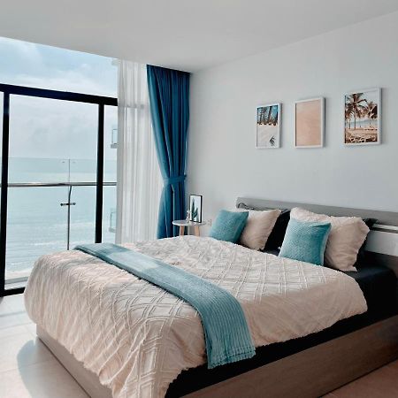 Cap Saint Jacques - Beachfront Condo Vung Tau Bagian luar foto